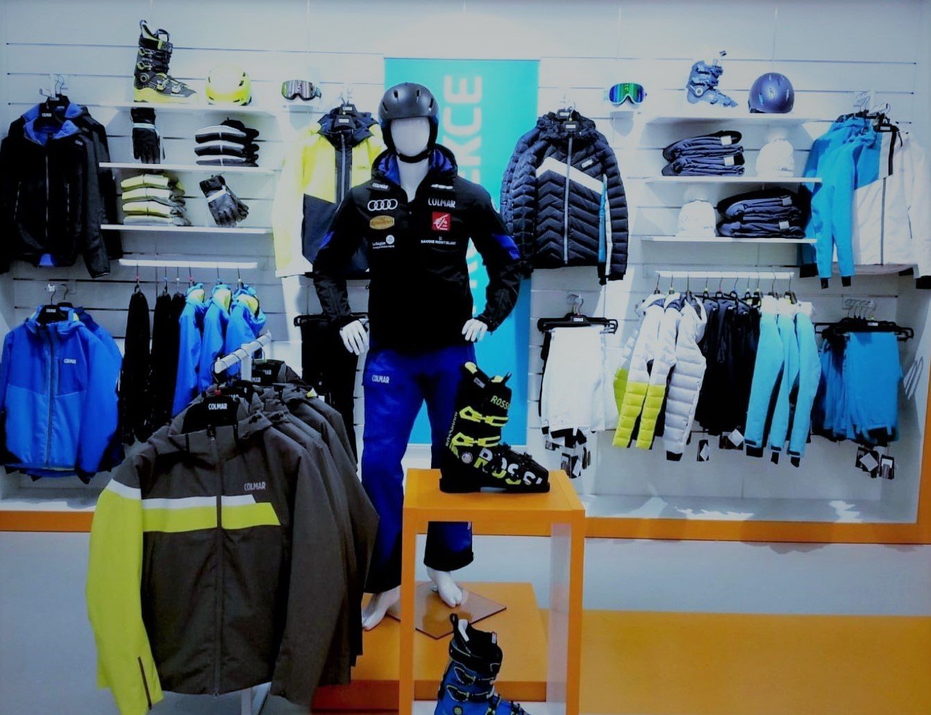 Visual merchandising professional 18.5.2022